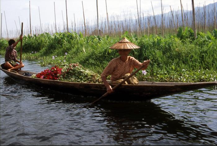 lac inle 0006a